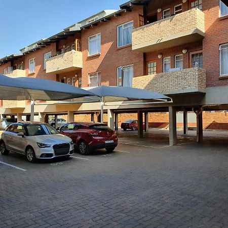Melville Mews-2- Auckland Park Johannesburg Exterior foto